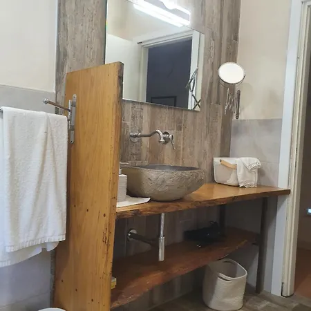 Stirpe Nel Bosco - Allocco *